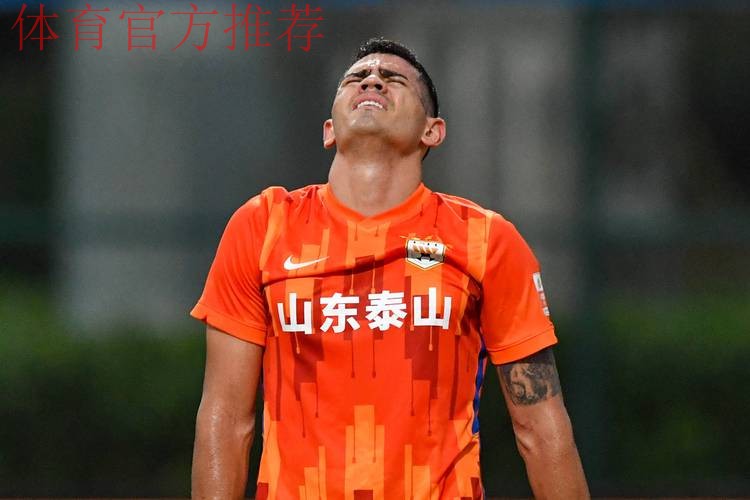 对话郝伟：无论在哪里都有橙色的陪伴，克雷桑停赛带来困难